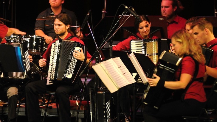 MUSICA HARMONICA slavila dvacáté výročí MUSICA HARMONICA slavila dvacáté výročí