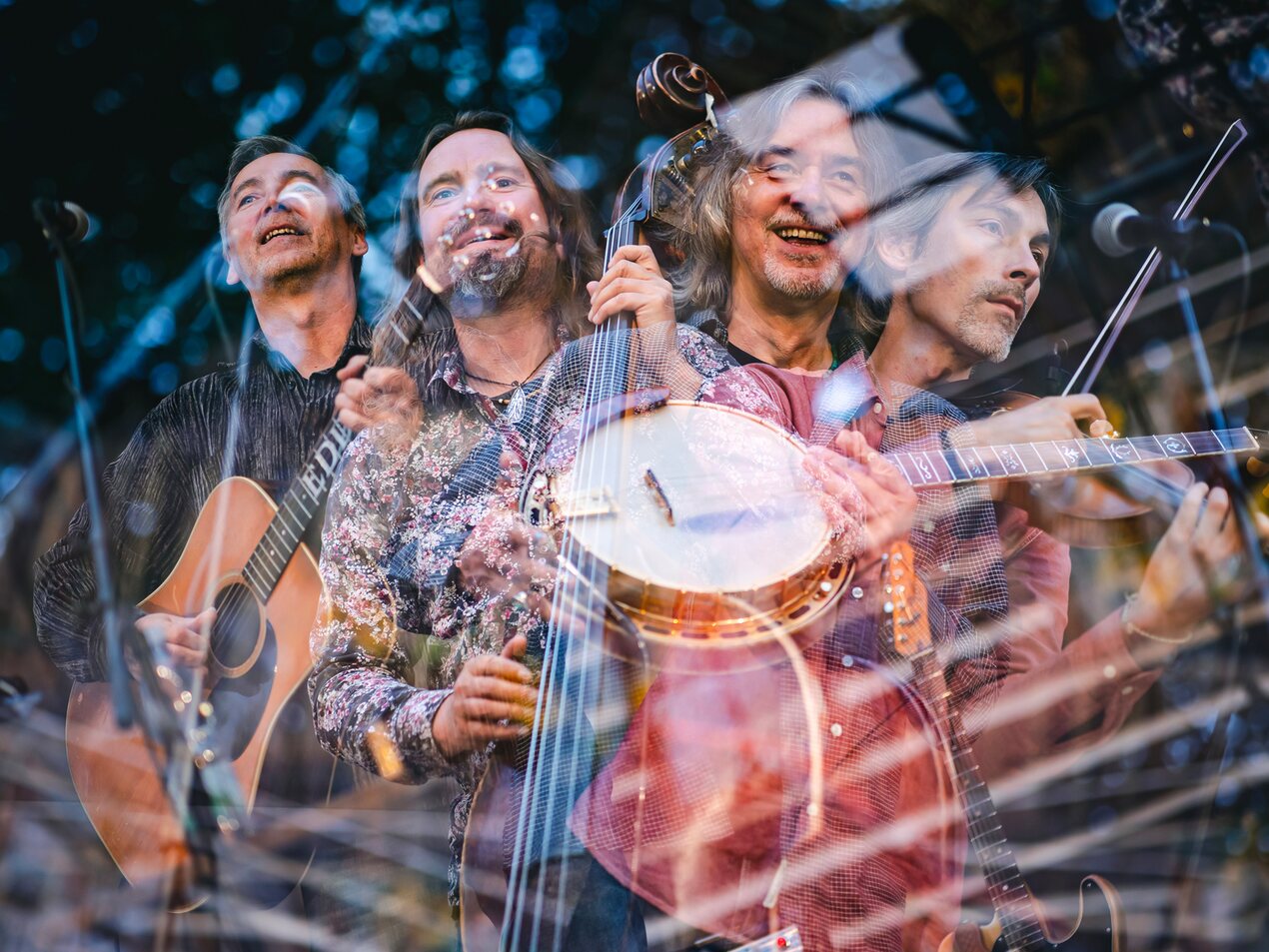 Čtvrteční vystoupení kapely Malina Brothers na 67. Mezinárodním folklorním festivalu Čtvrteční vystoupení kapely Malina Brothers na 67. Mezinárodním folklorním festivalu