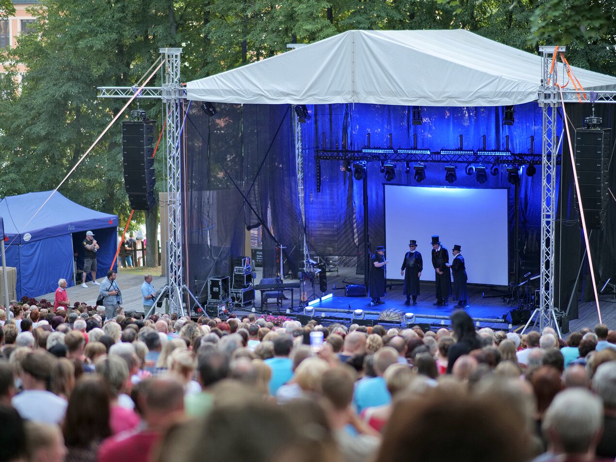 Vokální seskupení 4TET zahájilo Mezinárodní folklorní festival Vokální seskupení 4TET zahájilo Mezinárodní folklorní festival