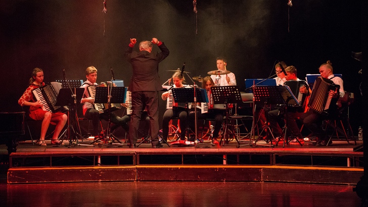 Letem muzikantským světem Letem muzikantským světem