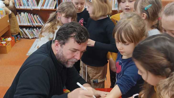 Besedy se spisovateli v Oddělení pro děti a mládež v Knihovně Břetislava Kafky