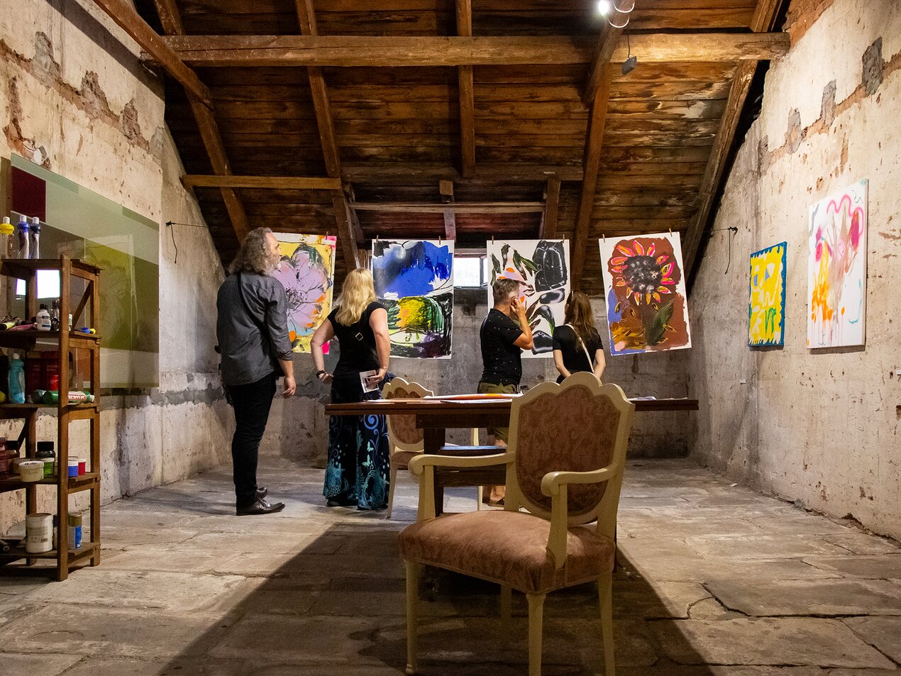 Vernisáž výstavy Folk Is Daddy v nové galerii KUNSTFABRIK Vernisáž výstavy Folk Is Daddy v nové galerii KUNSTFABRIK