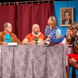 DS NA TAHU – Tarzan a jeho družka