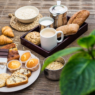 Férová (fair trade) snídaně v Amfoře pod kaštanem